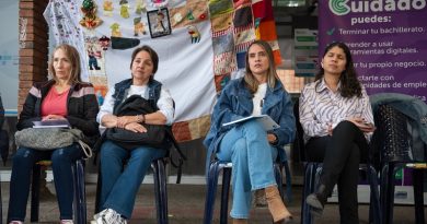 “Parchando con la secre”