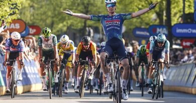 A Gaviria le faltaron 5 para el peso