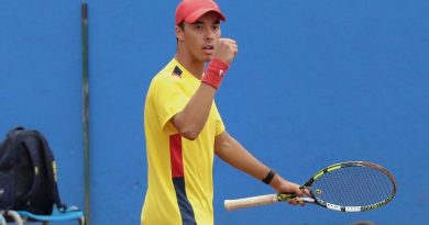 Alejandro debuta con victoria en tenis Centroamericano