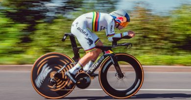 “Cátedra” del campeón del mundo en la CRI