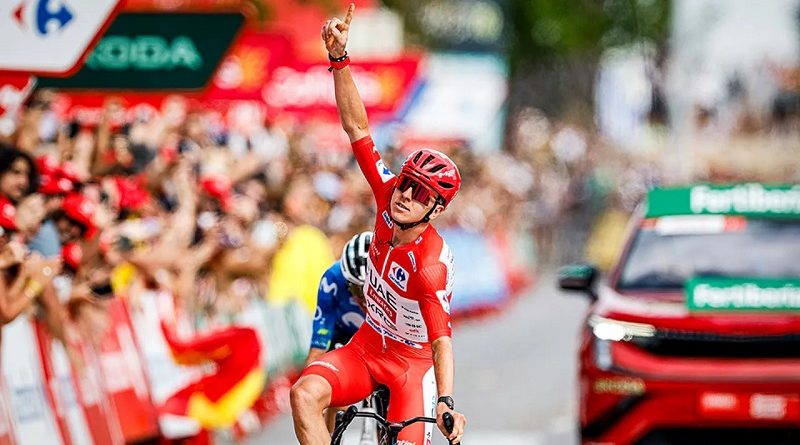 Otra etapa para Pogačar que sigue vestido de rojo